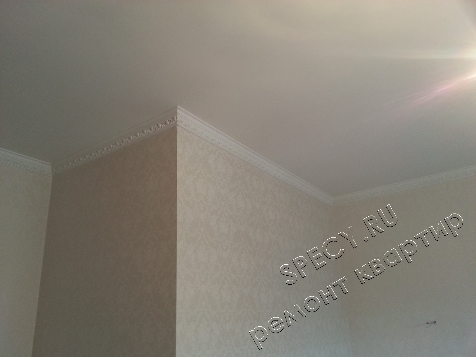 косметический ремонт окрашивание потолка